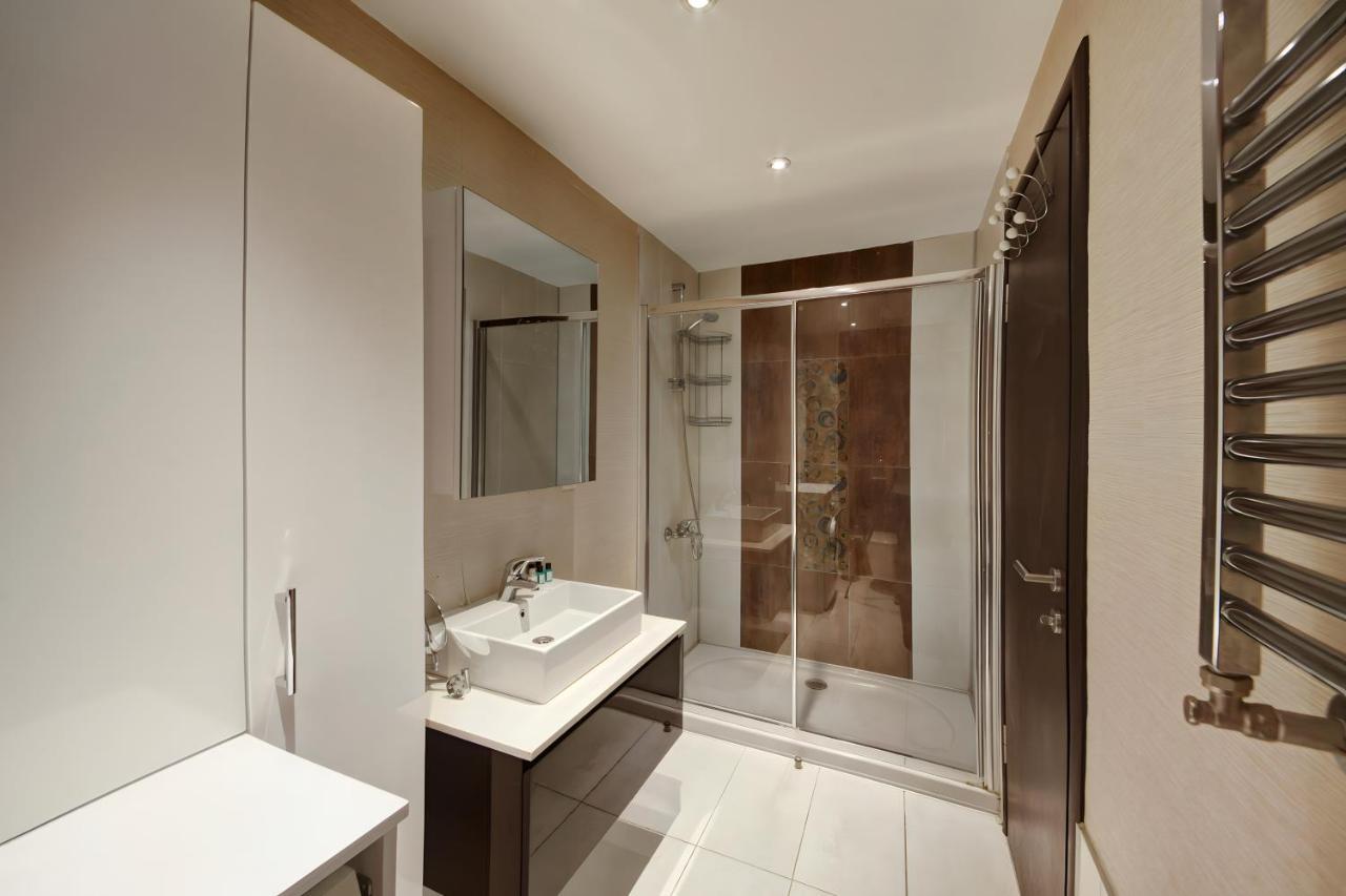 Luxury Residence In Sisli Истанбул Екстериор снимка